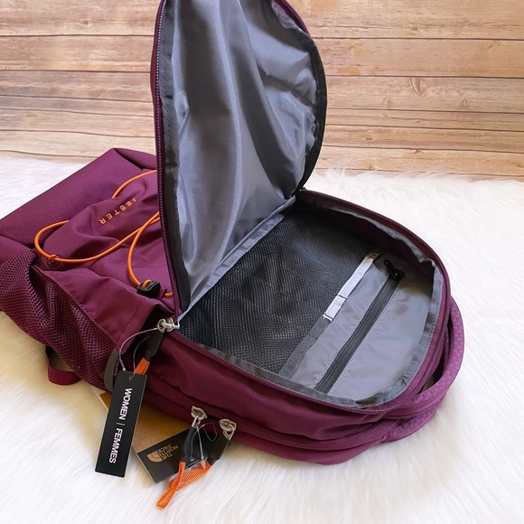 The North Face Women’s Jester 27 Liter Backpack - Picture 5 of 7